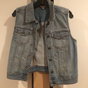 Cut off denim vest